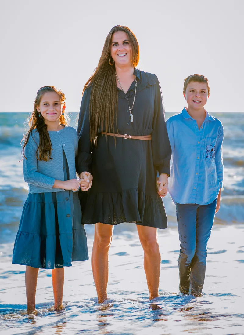 family photography photographer beach playa costal del sol familia marbella