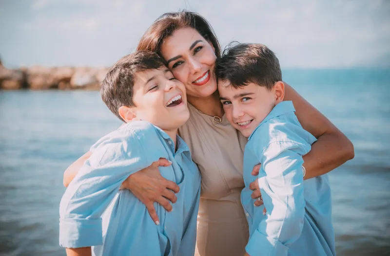 family portrait familia sesion playa torre del mar rincon malaga beach