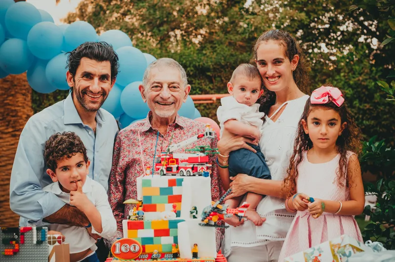 family portrait photography birthday event reportaje documental familia